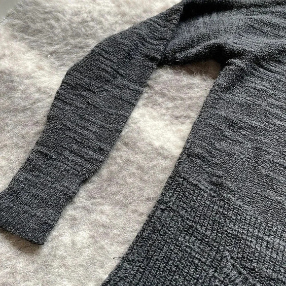 🔥4/$20 American Eagle Hooded Cardigan - Picture 6 of 15